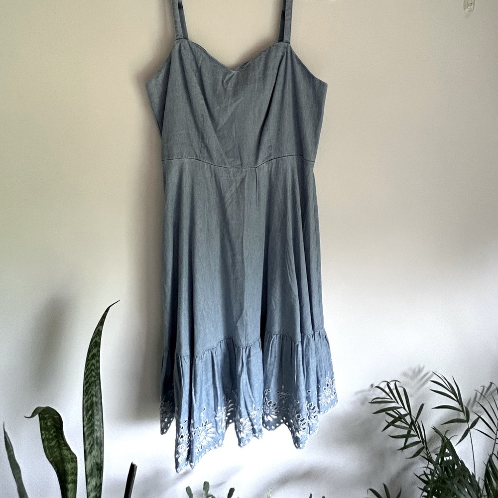 Denim dress with adjustable straps